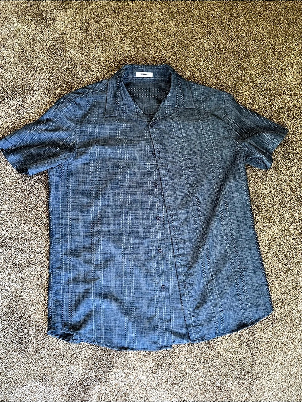 COOFANDY Short Sleeve Plaid Button Down in Blue Like New